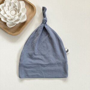 Free Birdees Blue Knotted Hat